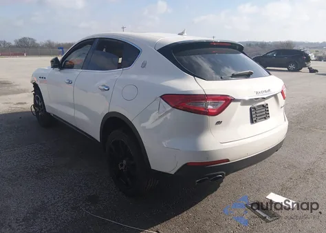2018 Maserati Levante из США, поврежденный, VIN ZN661XUA0JX288306